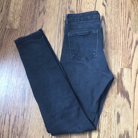 H&M Black Denim Jeans - Picture 1 of 5